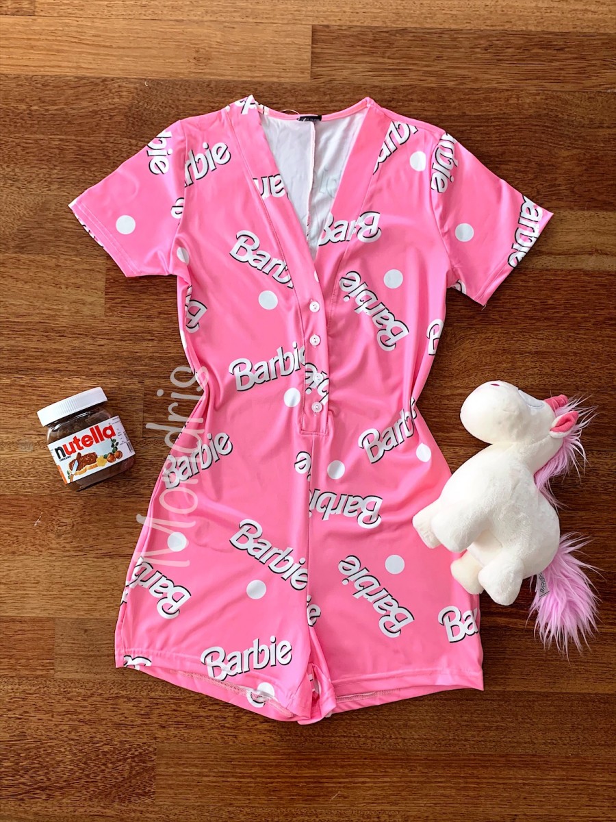 Pijama dama scurta tip salopeta roz cu nasturi si imprimeu BR image5